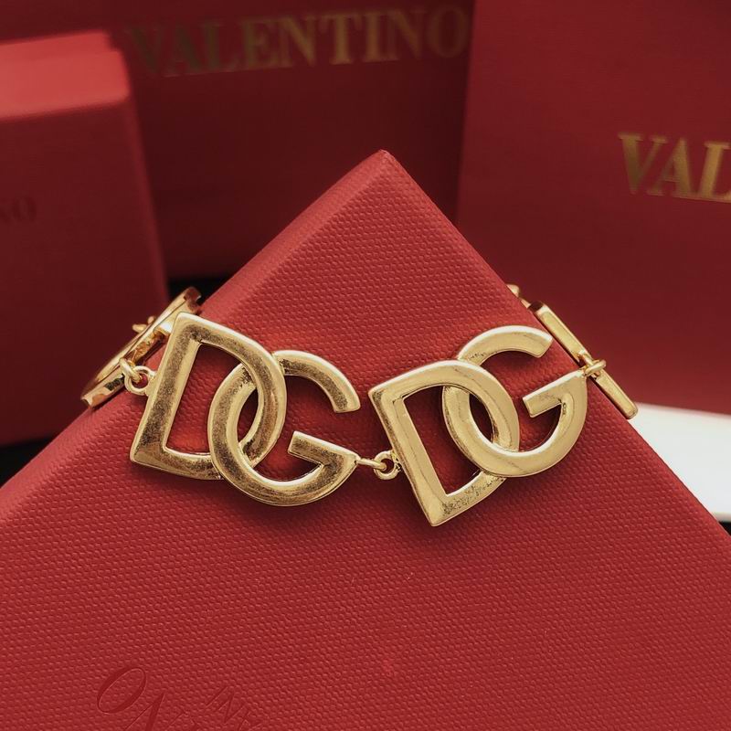 DG bracelet lyr13